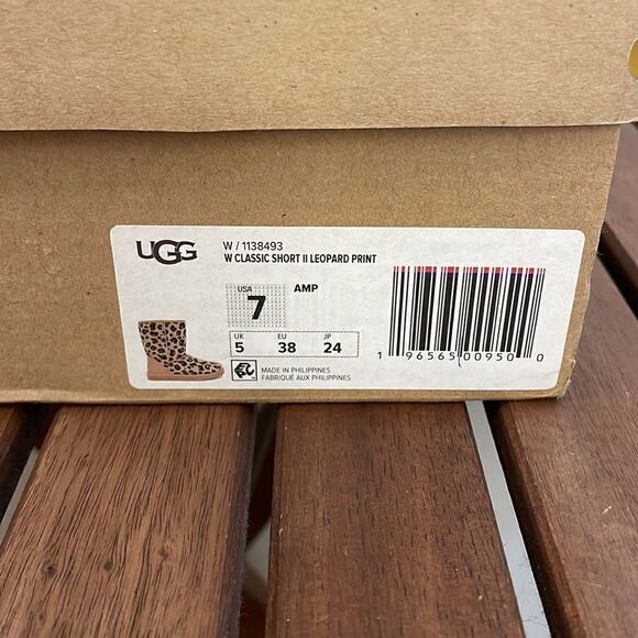UGG Classic Short II Leopard Print Boots USA Women Size 7/UK 5/EU 38 - Picture 13 of 15